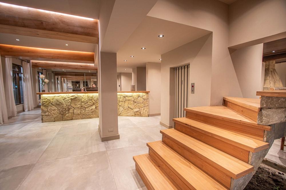 Tunqueley Hotel San Martin de los Andes Bagian luar foto