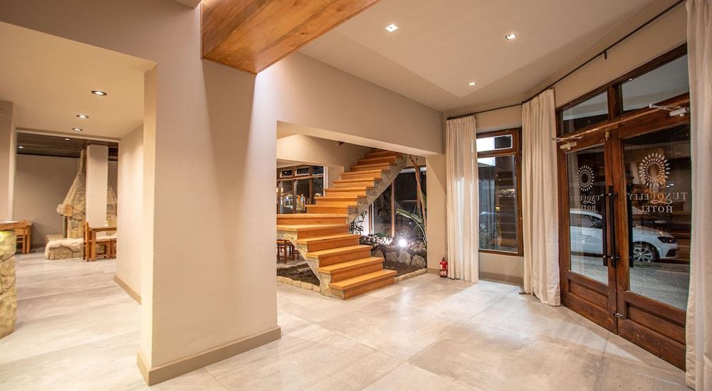 Tunqueley Hotel San Martin de los Andes Bagian luar foto