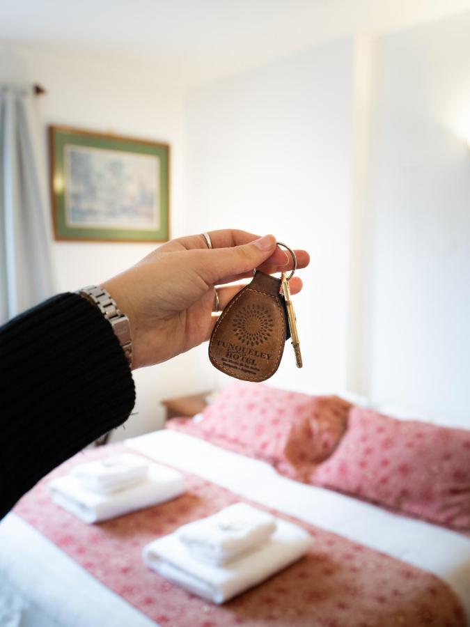 Tunqueley Hotel San Martin de los Andes Bagian luar foto