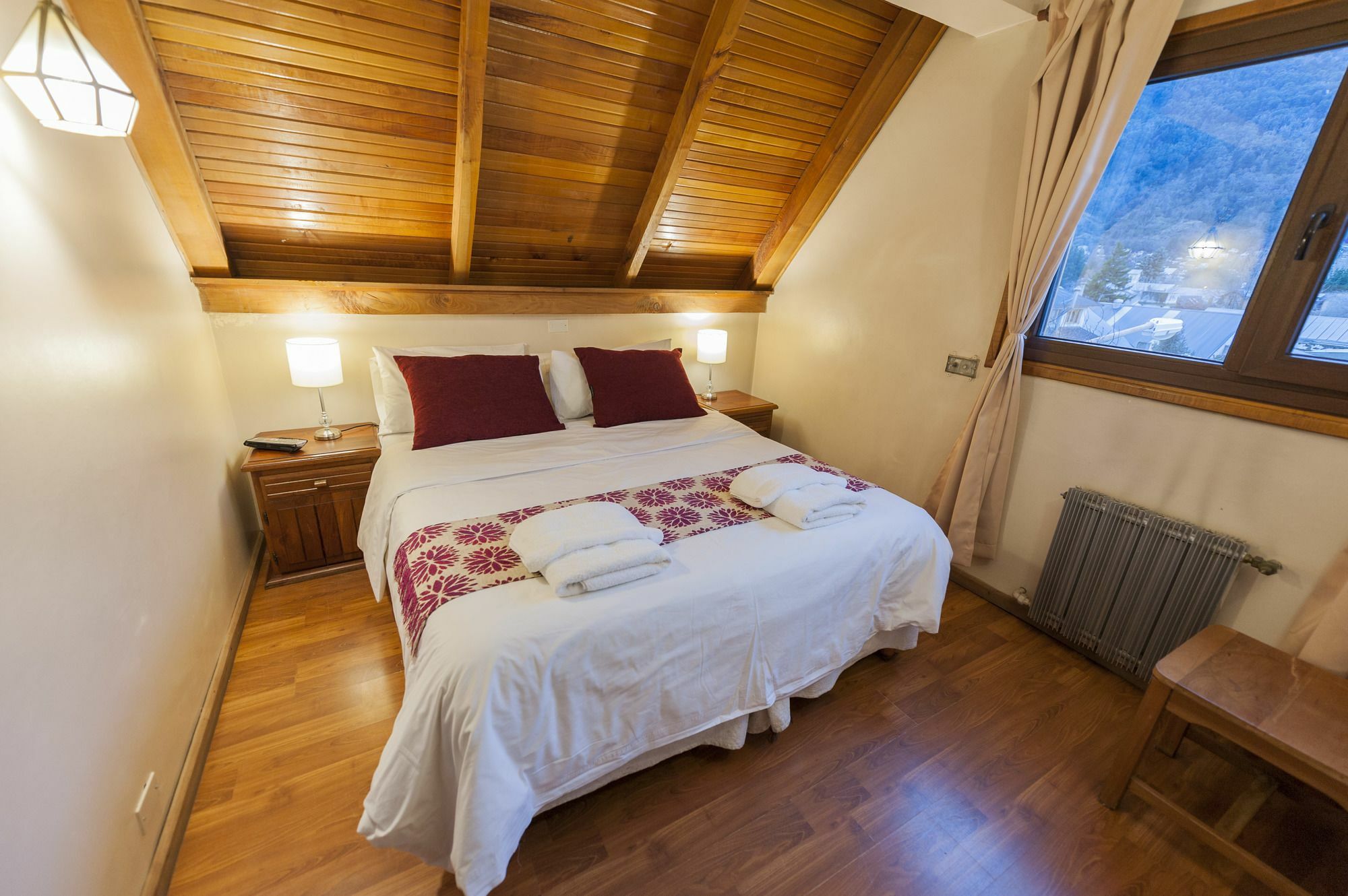 Tunqueley Hotel San Martin de los Andes Bagian luar foto